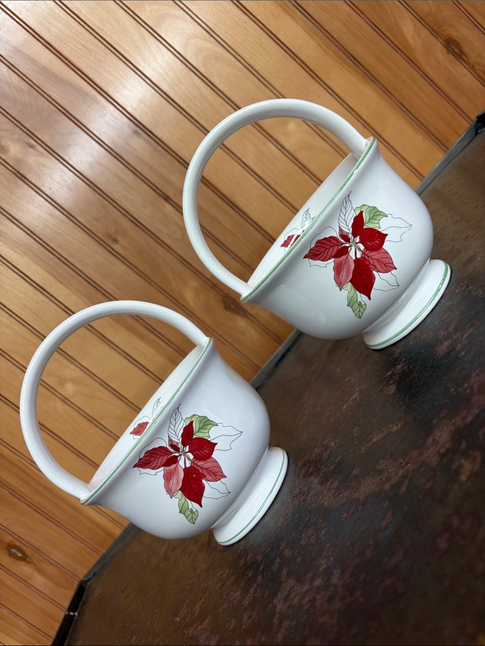 VTG 1982 Block Bernarda Portugal Poinsettia Watercolors Ceramic Basket Set (2)